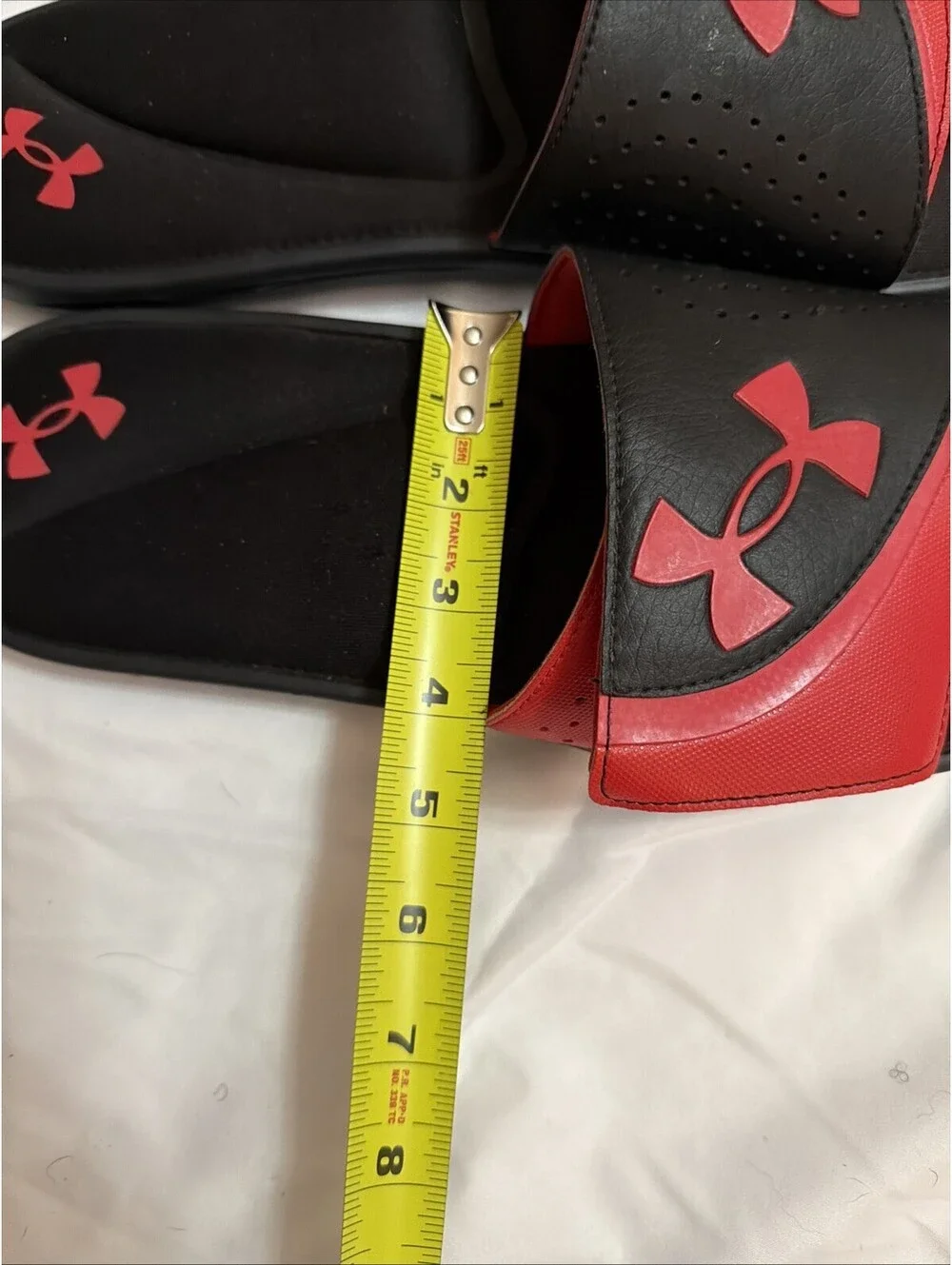 Under Armour Black Red Slides Sandals Mens sz 15 Shoes Adjustable Soft